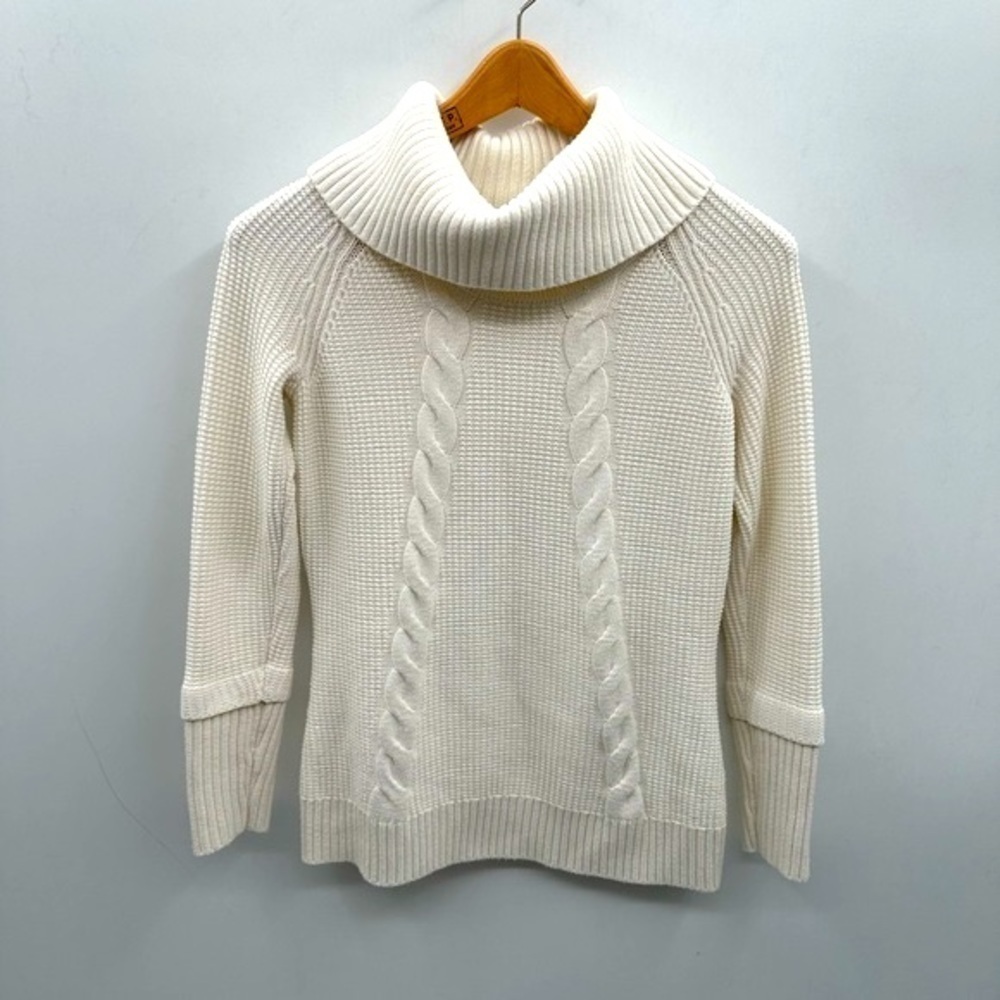 Calvin Klein XS white cable knit cowl neck gorpcore cottagecore woman’s sweater